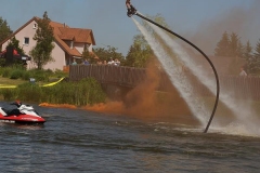 29. Juni cooltourSommer im Fischhofpark - Flyboarder