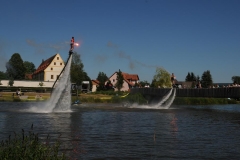 29. Juni cooltourSommer im Fischhofpark - Flyboarder
