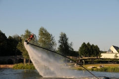29. Juni cooltourSommer im Fischhofpark - Flyboarder